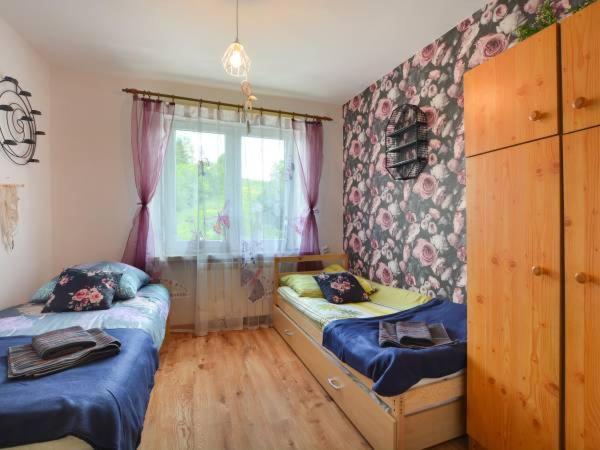 Apartament Wrzos Bieszczady Czarna  Exterior photo
